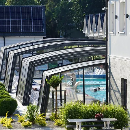 Olivia Деревянный коттедж